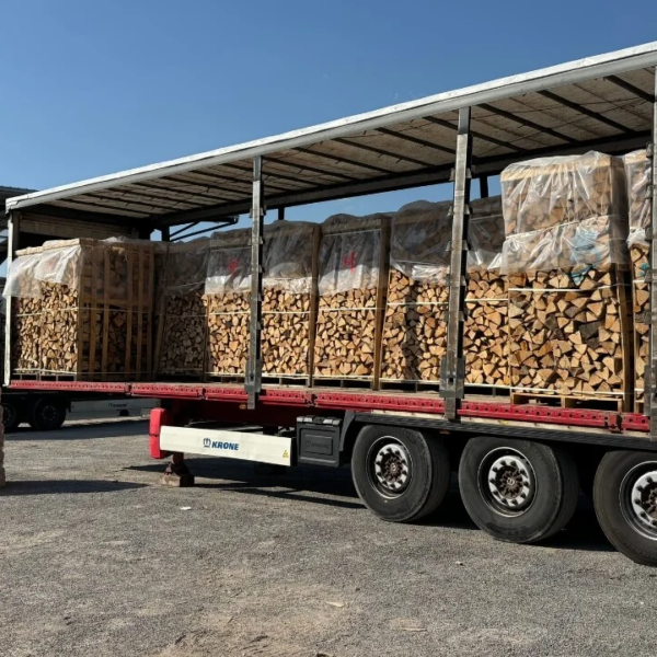 LKW-Ladung Eichenholz (48 RM) – 50-cm-Scheite – Der Dauerbrenner H1 G1